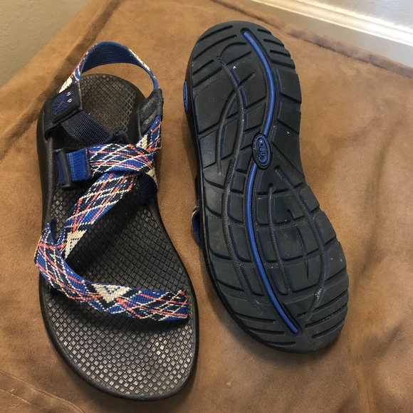 COPY - Chaco Sandals Size:7/Multi color abstract design - Picture 3 of 5